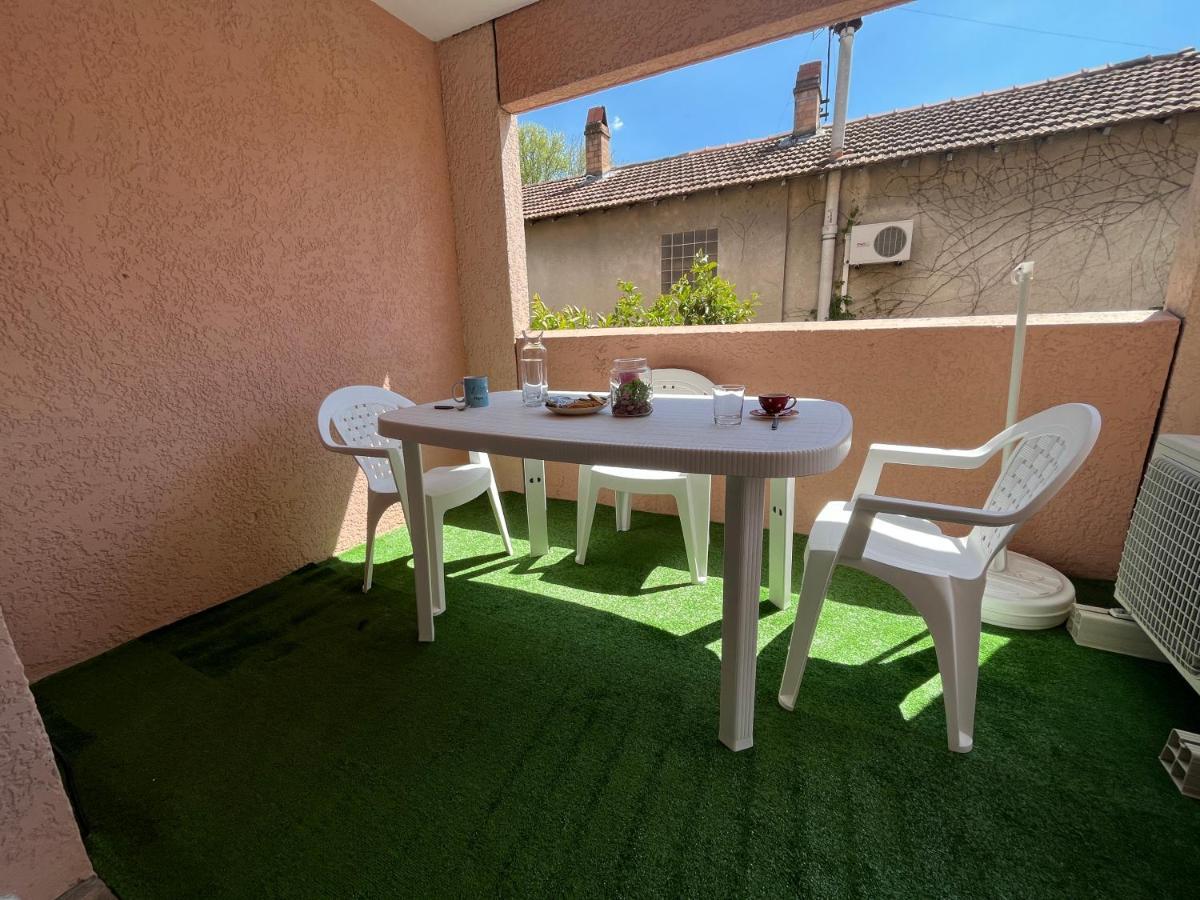 شقة أفينيون  في Logement Renove Avec Mobilier 2023 المظهر الخارجي الصورة